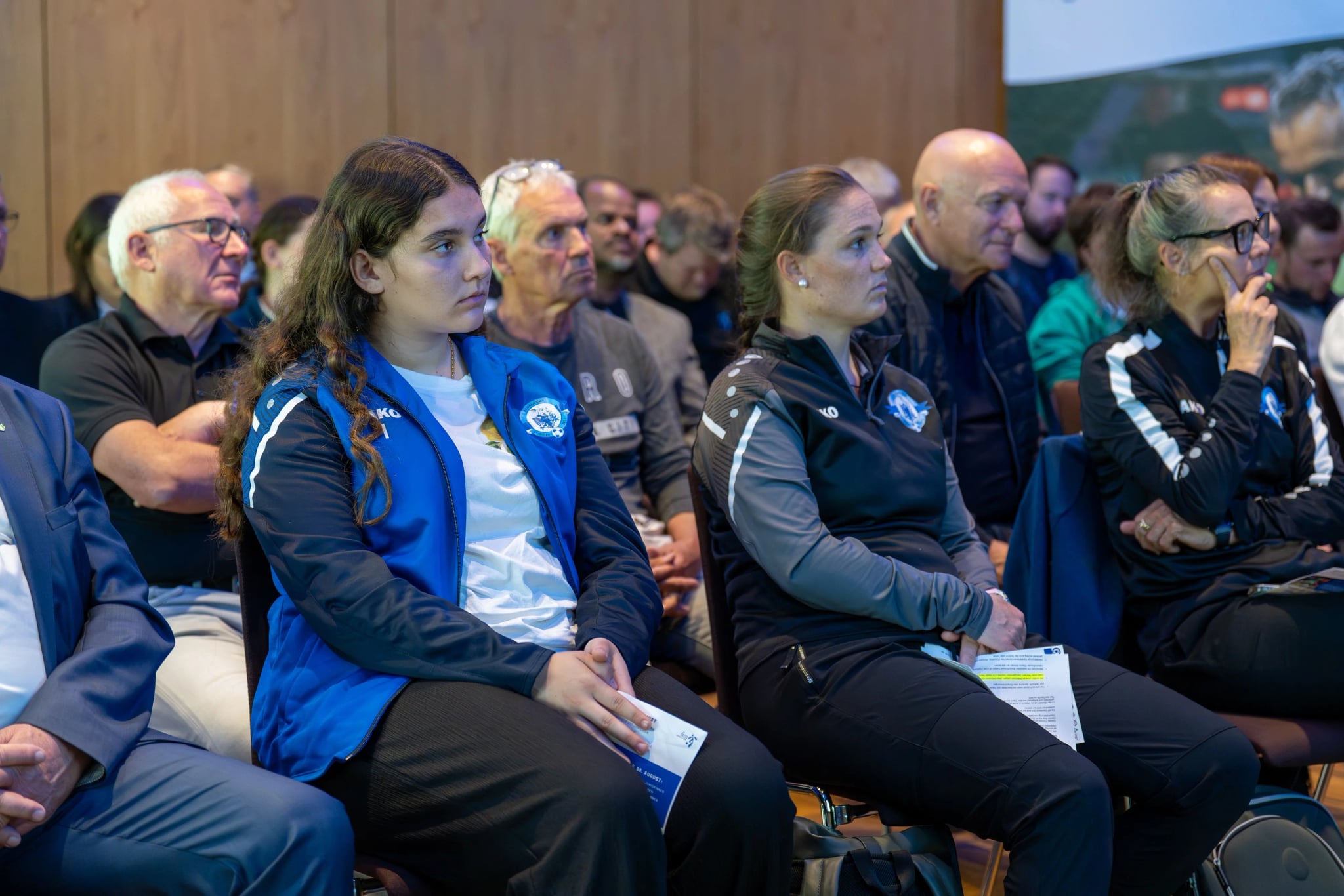 Pressekonferenz – Impressionen und Gruppen-Auslosung – image 2